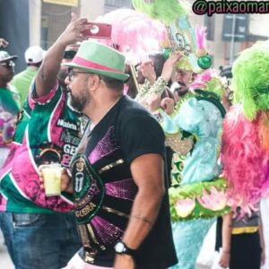 paixaomangueirense-defile2020
